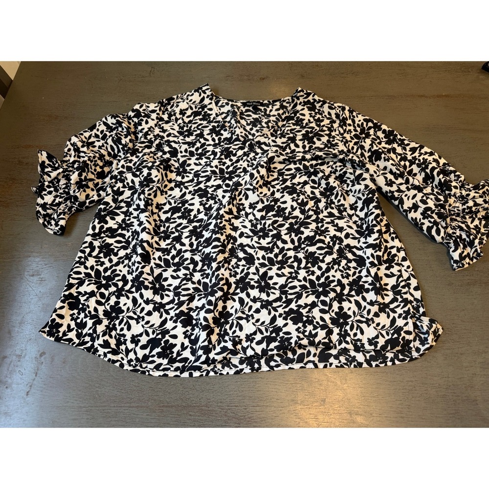 Well Worn Womens XXL Black White Floral V-Neck Blouse Ruffle 3/4 Sleeve Top